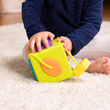 Fat Brain Toys : OombeeCube