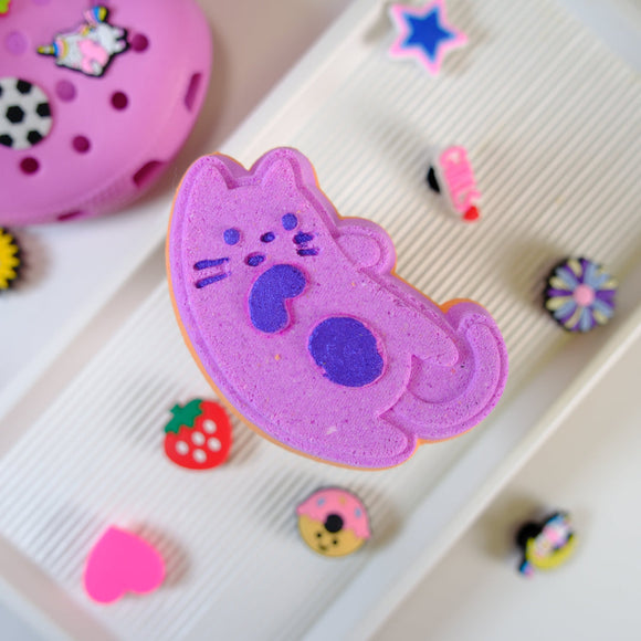 Happy Hippo : Meow Meow - Bath Bomb with Bonus FREE Shoe Charm