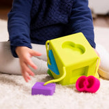 Fat Brain Toys : OombeeCube
